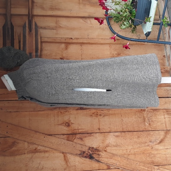 Wool Knit Taupe Brown Long Cape - Picture 4 of 8